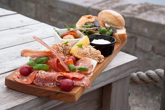 The Waterfront Pub and Eating House